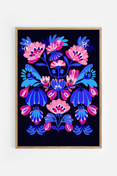 Flower tapestry black